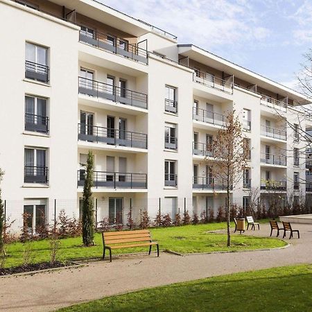 Comfort Suites Le-Port-Marly Paris Ouest Le Port-Marly Exterior foto