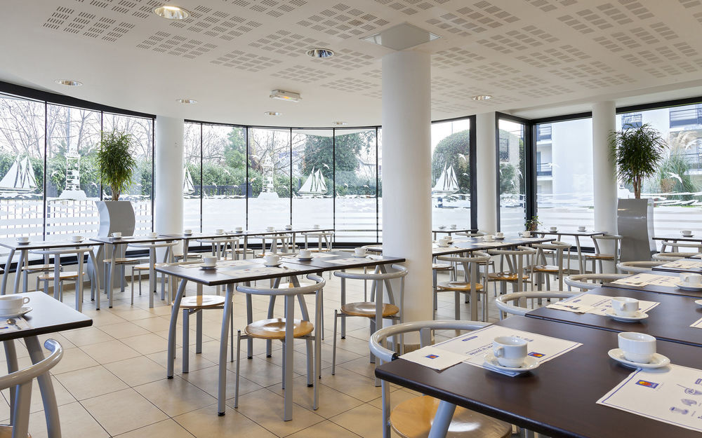 Comfort Suites Le-Port-Marly Paris Ouest Le Port-Marly Exterior foto